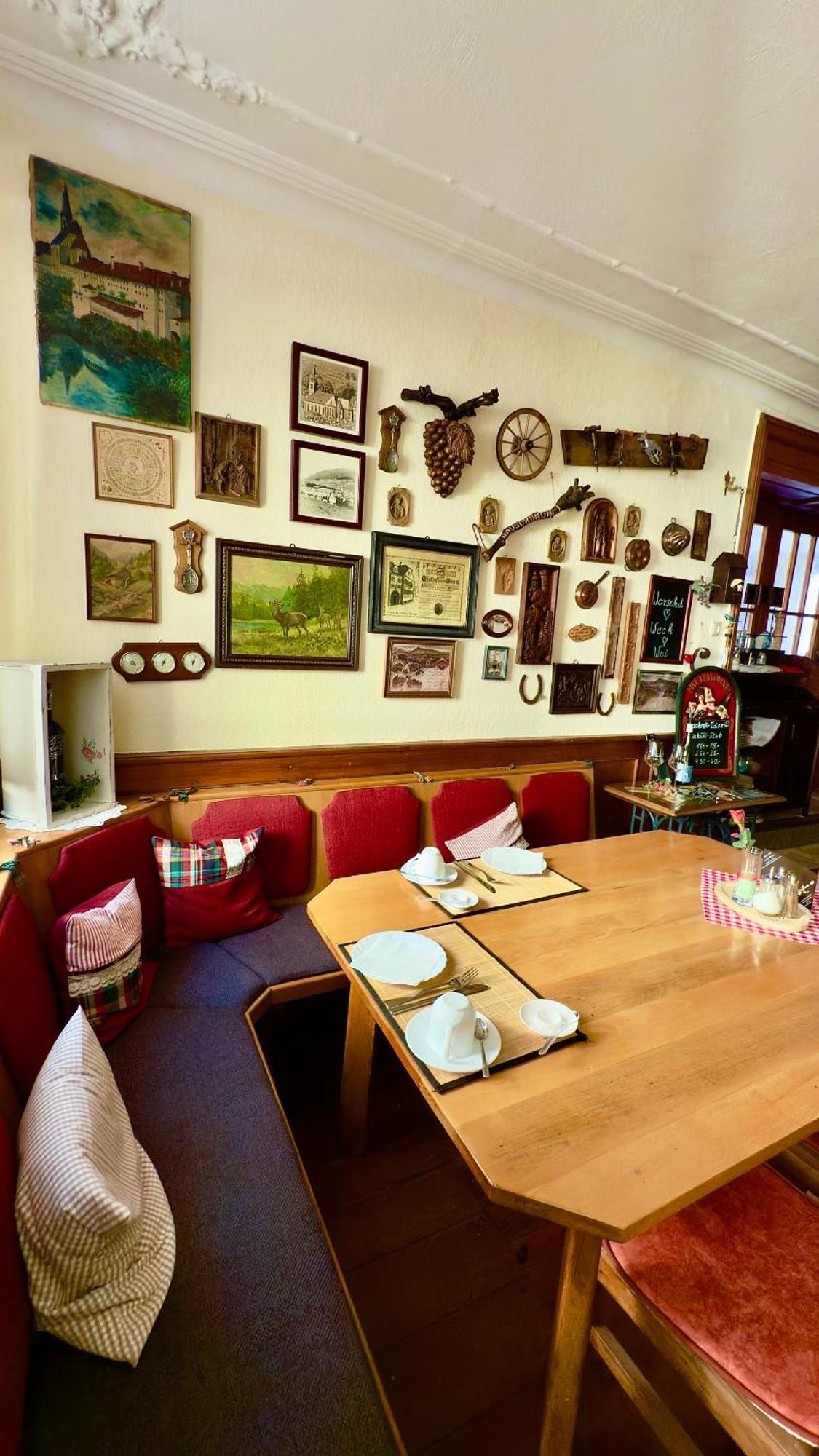 Gaestehaus Gruener Baum Sankt Martin